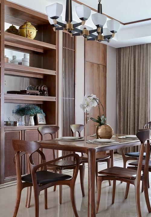 深顏色的酒柜配哪種顏色的餐桌好？