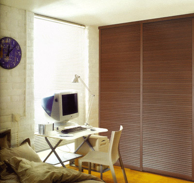 挑選衣柜 如何從螺孔看貼紙厚度