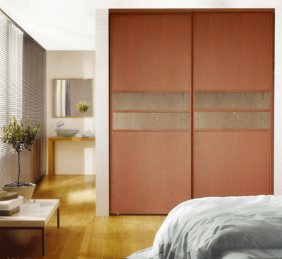 挑選衣柜 如何從螺孔看貼紙厚度