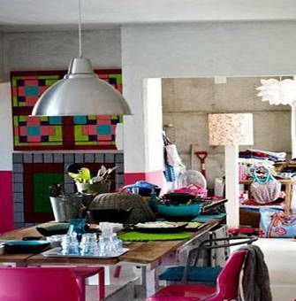 做舊式亮麗居 色彩混搭LOFT小宅